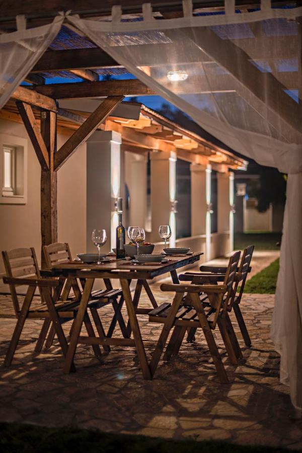 Villa Veneto Luxury Holidays Melissia  Bagian luar foto